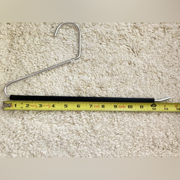 10 Chrome metal pant hangers - Picture 3 of 9